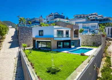 Kendi Özel Villanızın Konforunda Nefes Kesen Deniz Manzarasını Yaşayın