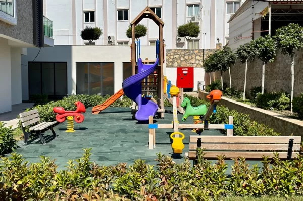 Deniz Kenarında Lüks Yaşam: Huzurlu ve Konforlu Ortamda 102 Daire