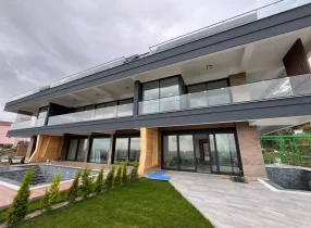 Новая вилла с частным бассейном в Инджекуме, Алания