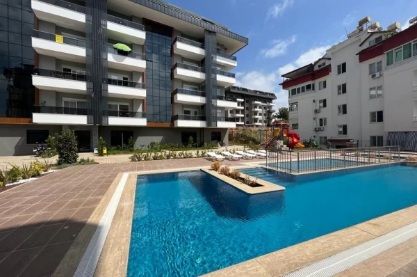 Discover Luxurious Living in Alanya's Oba Neighborhood: New 3+1 Penthouse Duplex Apartments for Sale
