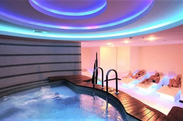 Experience Ultimate Luxury Living with Stunning Views: 2+1 Apartment in Kargicak