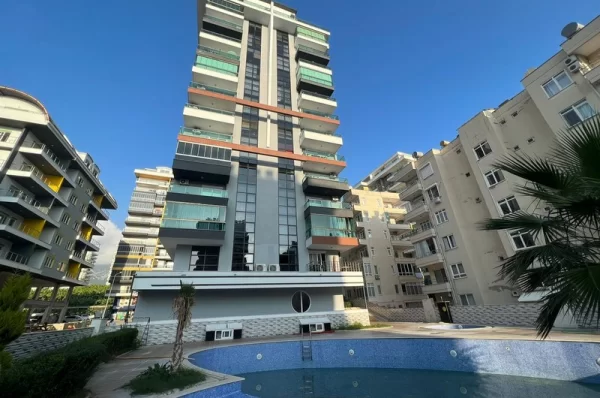 Luxurious Fully Furnished 2+1 Apartment with Pool View in Alanya, Mahmutlar