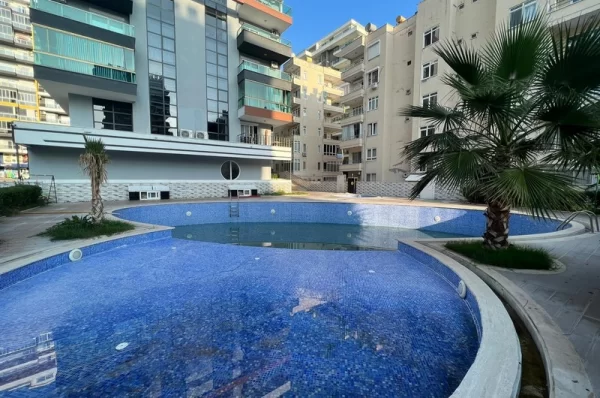Luxurious Fully Furnished 2+1 Apartment with Pool View in Alanya, Mahmutlar