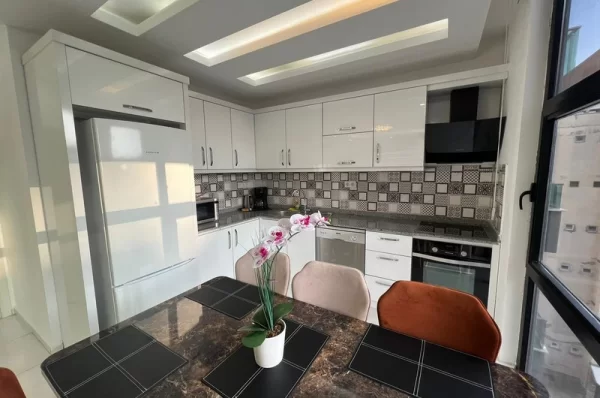 Luxurious Fully Furnished 2+1 Apartment with Pool View in Alanya, Mahmutlar