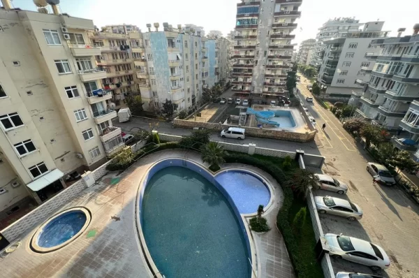 Luxurious Fully Furnished 2+1 Apartment with Pool View in Alanya, Mahmutlar