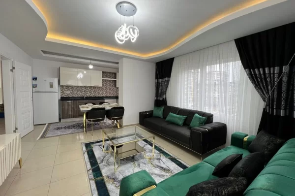 Luxury Living by the Sea: Stunning 2+1 Apartment in Mahmutlar for Sale in Alanya