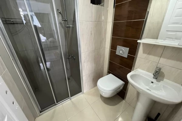 Luxury Living by the Sea: Stunning 2+1 Apartment in Mahmutlar for Sale in Alanya