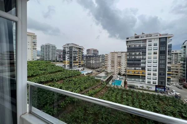 Luxury Living by the Sea: Stunning 2+1 Apartment in Mahmutlar for Sale in Alanya