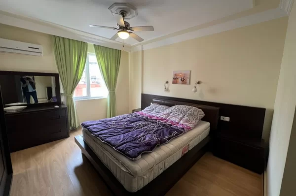 Plaja Sadece 250 Metre Uzaklıkta Full Eşyalı 125m2 Daire