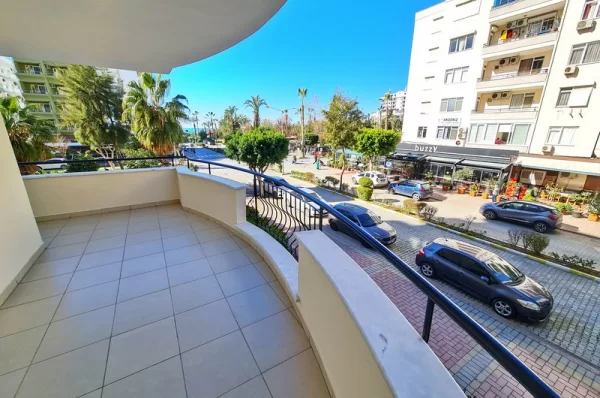 Luxury Living in Mahmutlar: Fully Furnished 2-Bedroom Apartment with Amazing Amenities