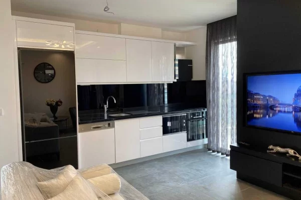 Alanya Premier Sitede Satılık Lüks 1+1 Daire: Modern Yaşamı Deneyimleyin