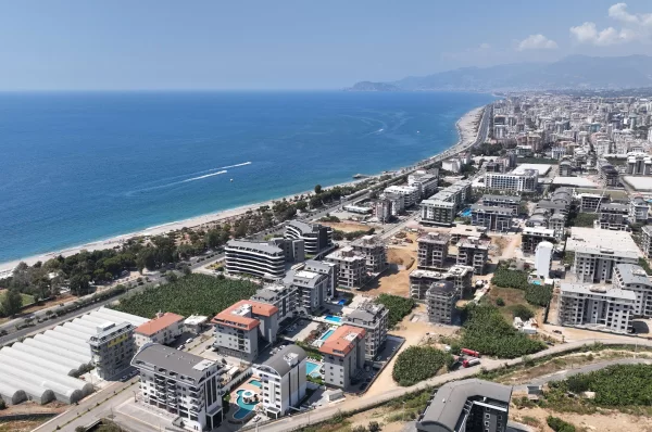 Lüksün İçinde Rahatlayın: Alanya'da Masmavi Denize Sadece Birkaç Adım Uzaklıkta Satılık Yeni Dairele