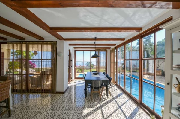 Escape to Paradise: Exquisite Sea View 5+2 Luxury Villa for Sale in Alanya
