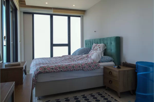 Beachfront Bliss: полностью меблированные апартаменты 1+1 с захватывающим видом на океан