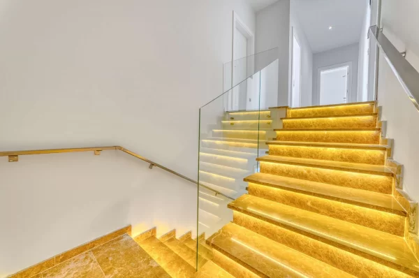 Experience the Epitome of Modern Living: Ultra-Modern 3+1 Apartment with Full Facilities in Alanya