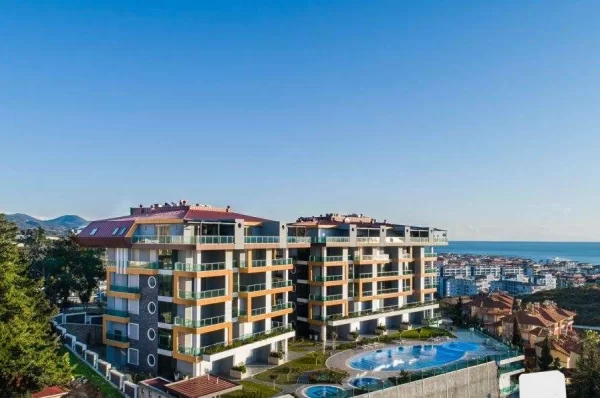 Alanya'da Modern Mobilyalı ve Nefis Alanya Manzaralı Satılık 2+1 Daire