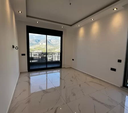 Alanya Kargıcak'ta Özel Paradise'ta Yaşayan Tripleks 6+1 Satılık Villa