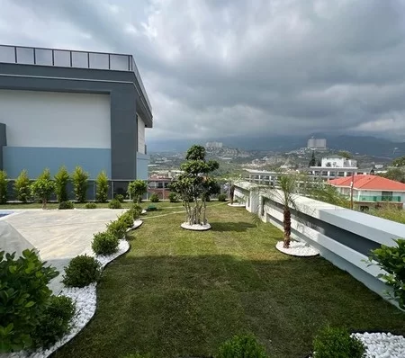 Alanya Kargıcak'ta Özel Paradise'ta Yaşayan Tripleks 6+1 Satılık Villa