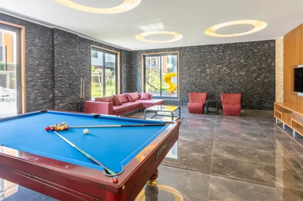 Make a Strategic Investment with Modern One Bedroom One Livingroom Apartment
