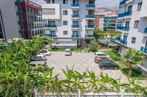 Lüks Yaşamın Özünü Keşfedin Alanya Oba'da 3+1 Eşyalı Daire