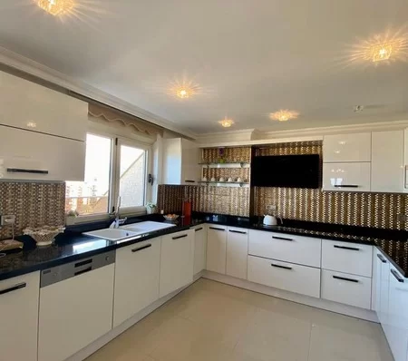 Mahmutlar's Jewel to Be Discovered: Duplex Apartment with a Magnificent View
