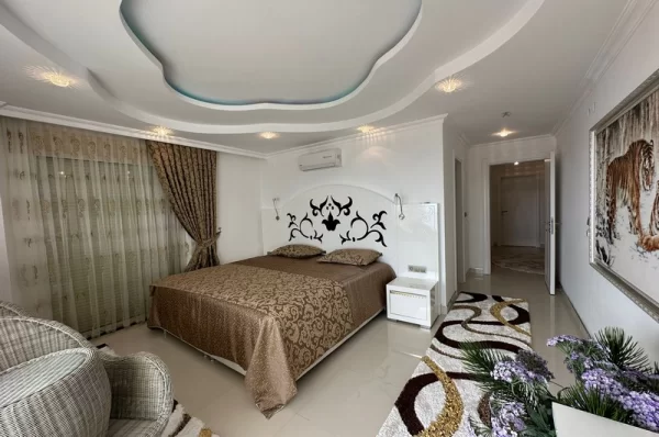 Mahmutlar's Jewel to Be Discovered: Duplex Apartment with a Magnificent View