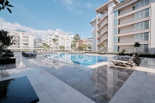 Luxury Life by the Sea in the Heart of Alanya Oba