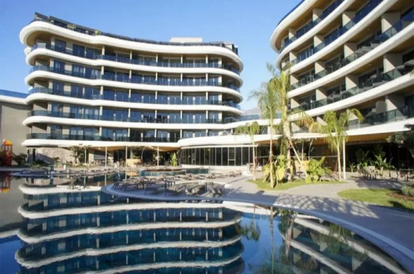 Magnificent Beachfront 1+1 Furnished Luxe Property in Alanya, Kargıcak