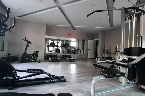 Embrace the Luxurious Life in the Heart of Alanya 5+1 Penthouse