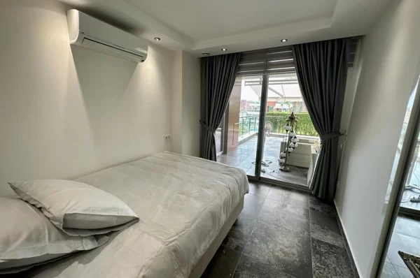 3+1 Penthouse and Ground Floor Properties for Sale in Alanya,Cikcilli