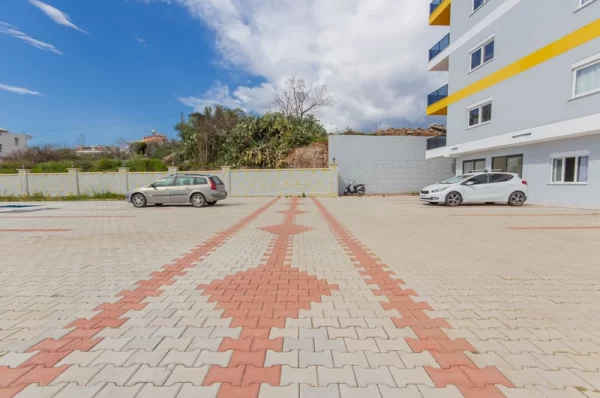 Discover the Exclusive 2 + 1 Apartment for Sale in Alanya, Demirtas