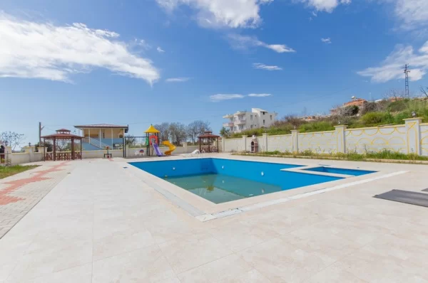 Discover the Exclusive 2 + 1 Apartment for Sale in Alanya, Demirtas