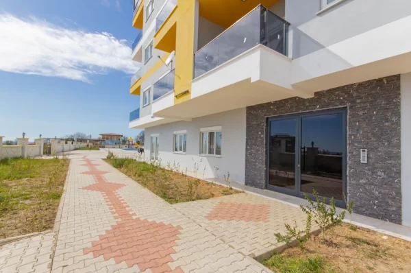 Discover the Exclusive 2 + 1 Apartment for Sale in Alanya, Demirtas