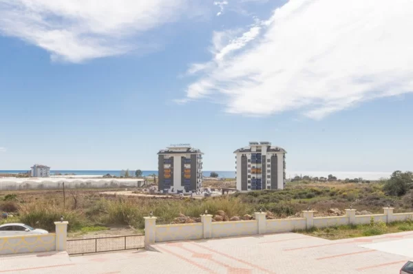 Discover the Exclusive 2 + 1 Apartment for Sale in Alanya, Demirtas