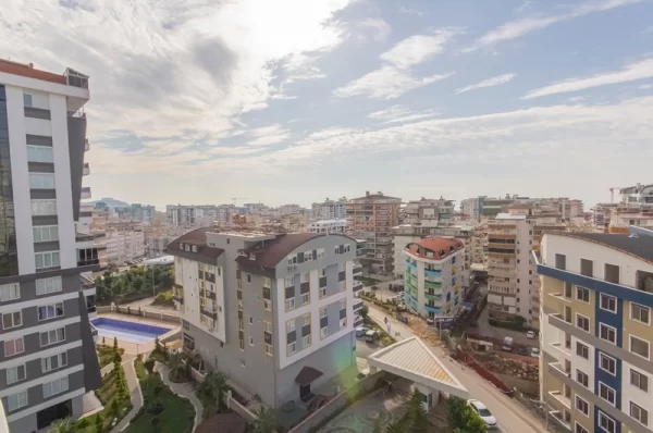 Alanya Mahmutlar'da şık 1+1 daire