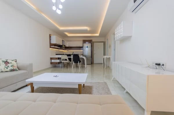 Alanya Mahmutlar'da şık 1+1 daire