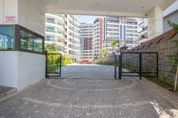 Stylish 1+1 Apartment in Alanya, Mahmutlar