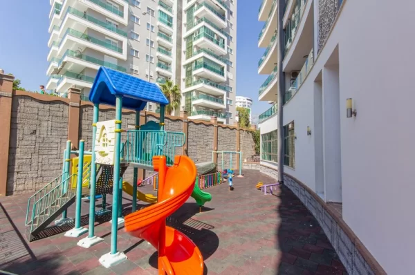 Stylish 1+1 Apartment in Alanya, Mahmutlar