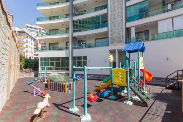 Stylish 1+1 Apartment in Alanya, Mahmutlar