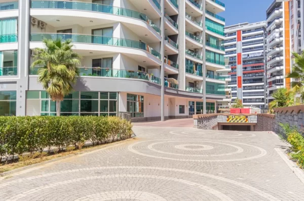 Stylish 1+1 Apartment in Alanya, Mahmutlar