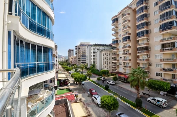 Alanya'da Satılık Ekonomik ve Eşyalı 2+1 Daire