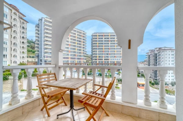Fully Equipped 2+1 Peacefull and Luxe Apartment for Sale in Alanya