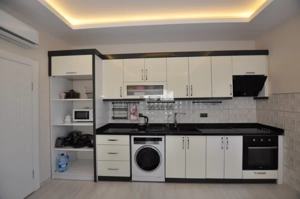 Alanya'da Taşınmaya Hazır Full Eşyalı Üç Yatak Odalı Satılık Lüks Daire