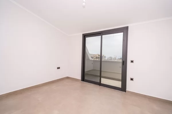 Just 100 Meters to Sea Newly Apartments and Penthouses for Sale in Alanya