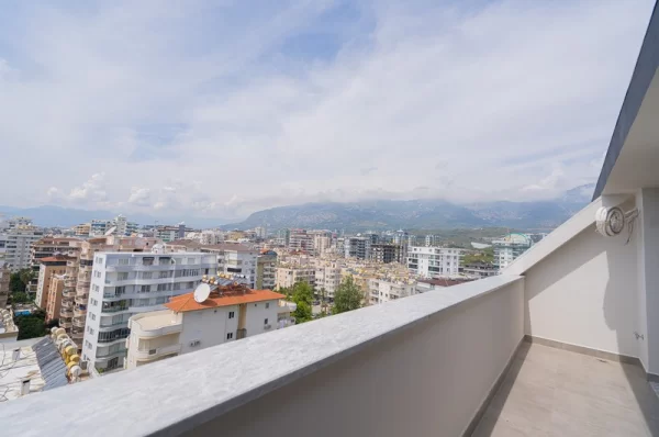 Just 100 Meters to Sea Newly Apartments and Penthouses for Sale in Alanya
