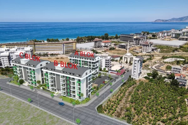 Alanya'nın Prestijli Tesisinde Satılık Tek Yatak Odalı Daireler ve İki Yatak Odalı Penthouselar