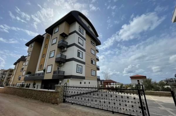 A Slice of Paradise in Alanya with This Magnificent 1 + 1 Apartment
