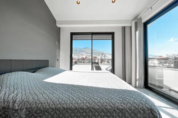Invest in Luxury Living in Kleopatra, Alanya Stunning Duplex Apartment for Sale