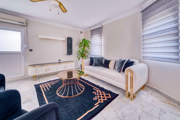 Alanya Türkler'de Havuzlu Lüks 4+2 Tripleks Villa