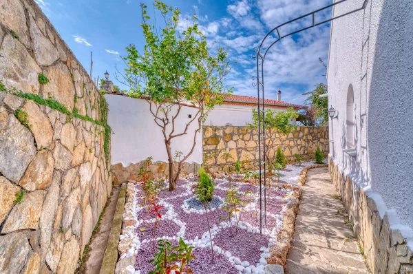 Luxurious 4+2 Triplex Villa with Pool in Alanya,Türkler